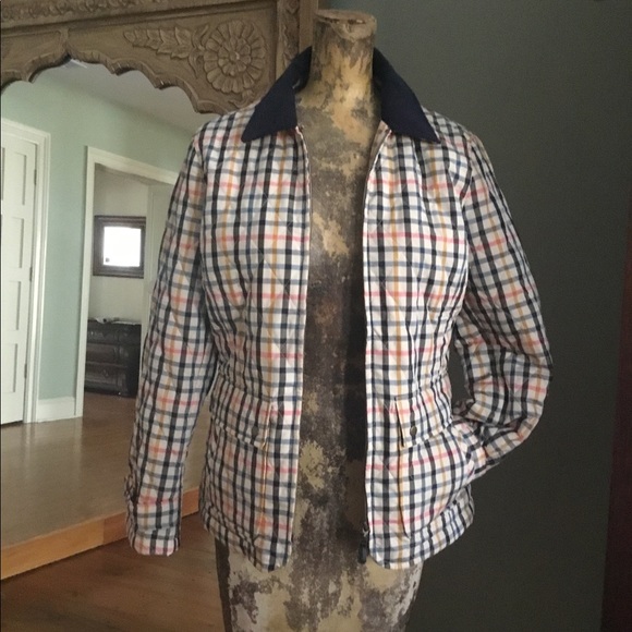 Talbots Jackets & Blazers - Plaid Quilted Barn Jacket 🌼